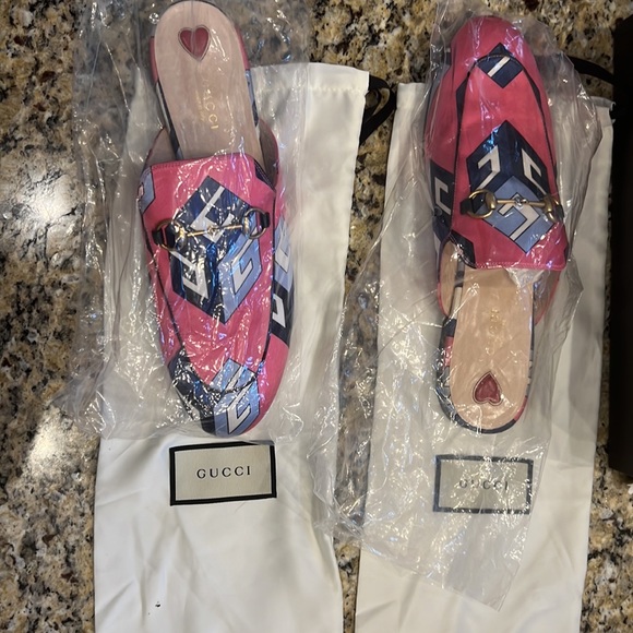 Gucci Pink Flamb - Picture 5 of 8